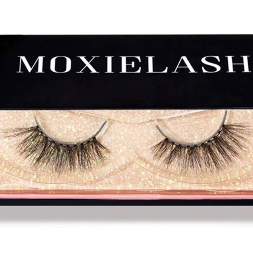 Moxielash Magnetic Mink Lashes: Sassy Lashes 1 Pair of 30 Reusable All‎ Day Wear